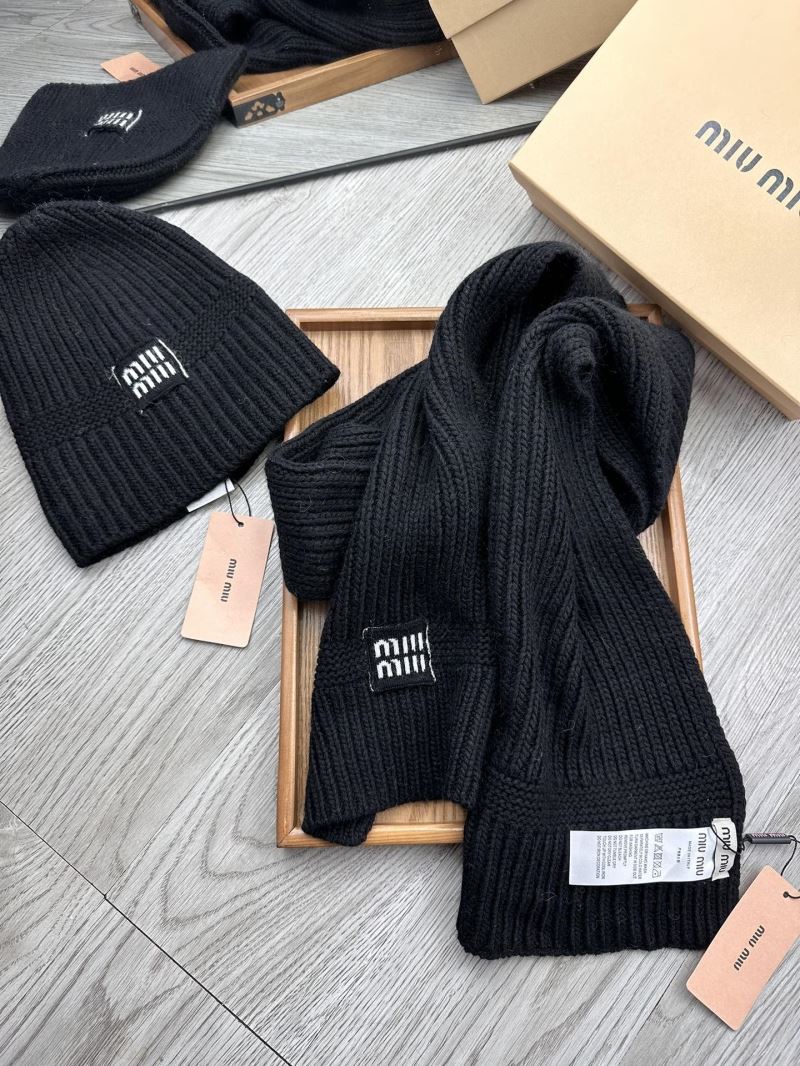 Miu Miu Caps Scarfs